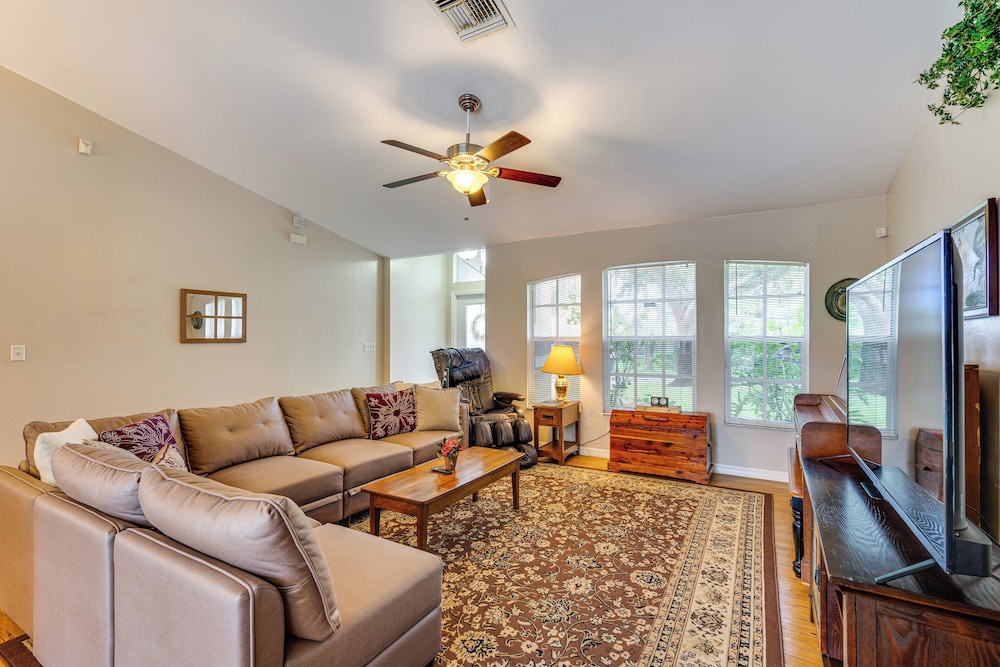 Family Home w/ Pet-friendly Yard in Fort Myers!