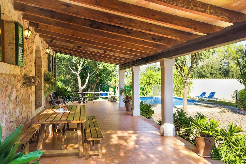 Villa Pedro Monjo