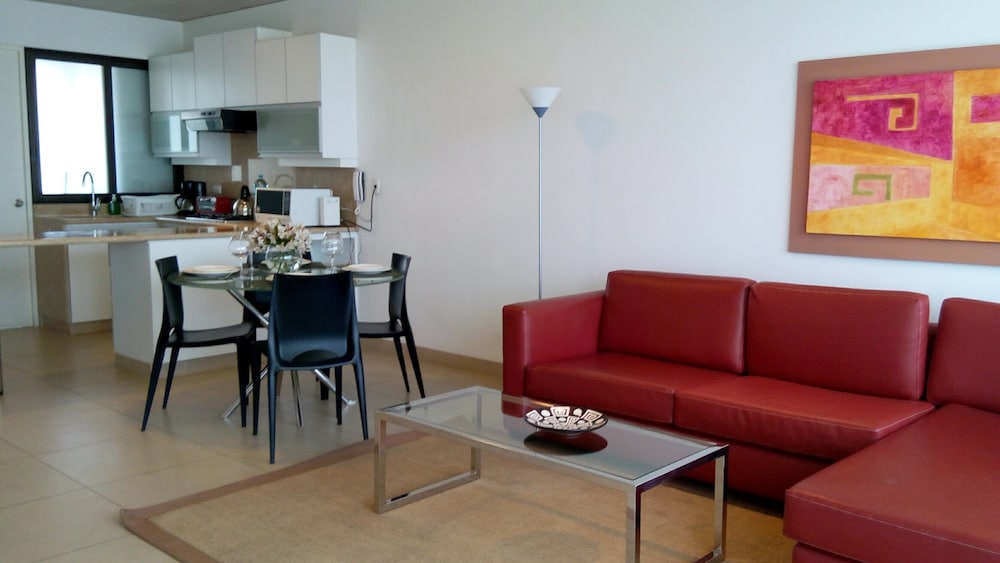 Apartamentos Lima 501