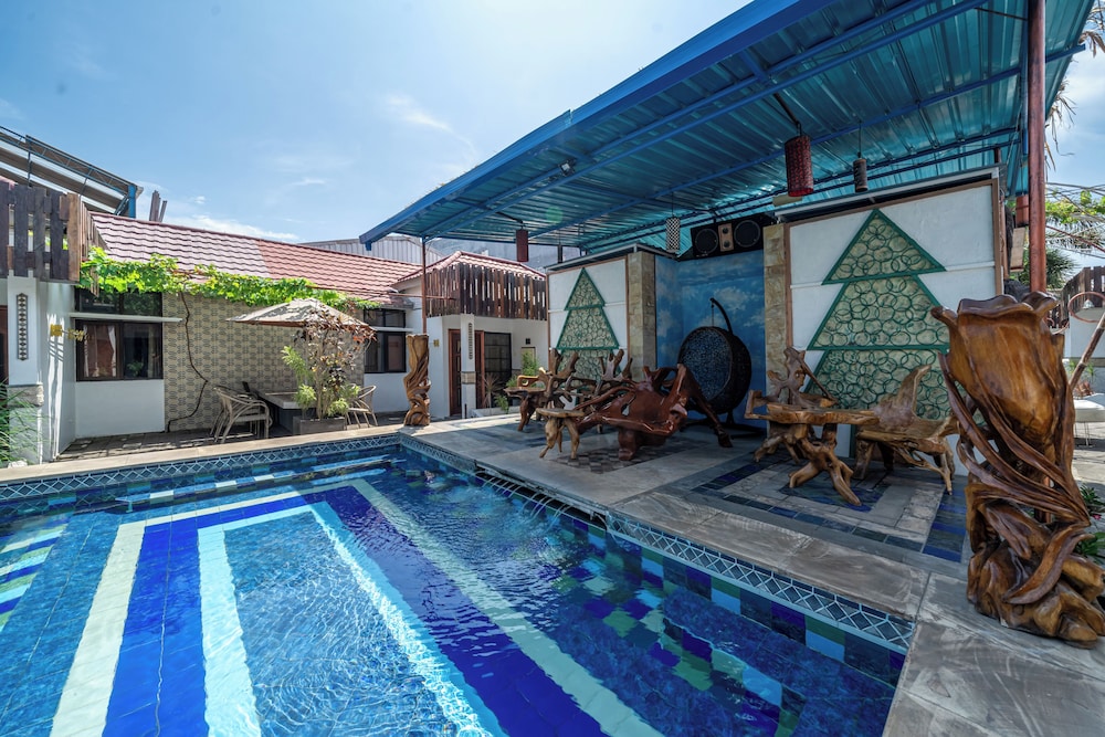 Senyum Bali inn