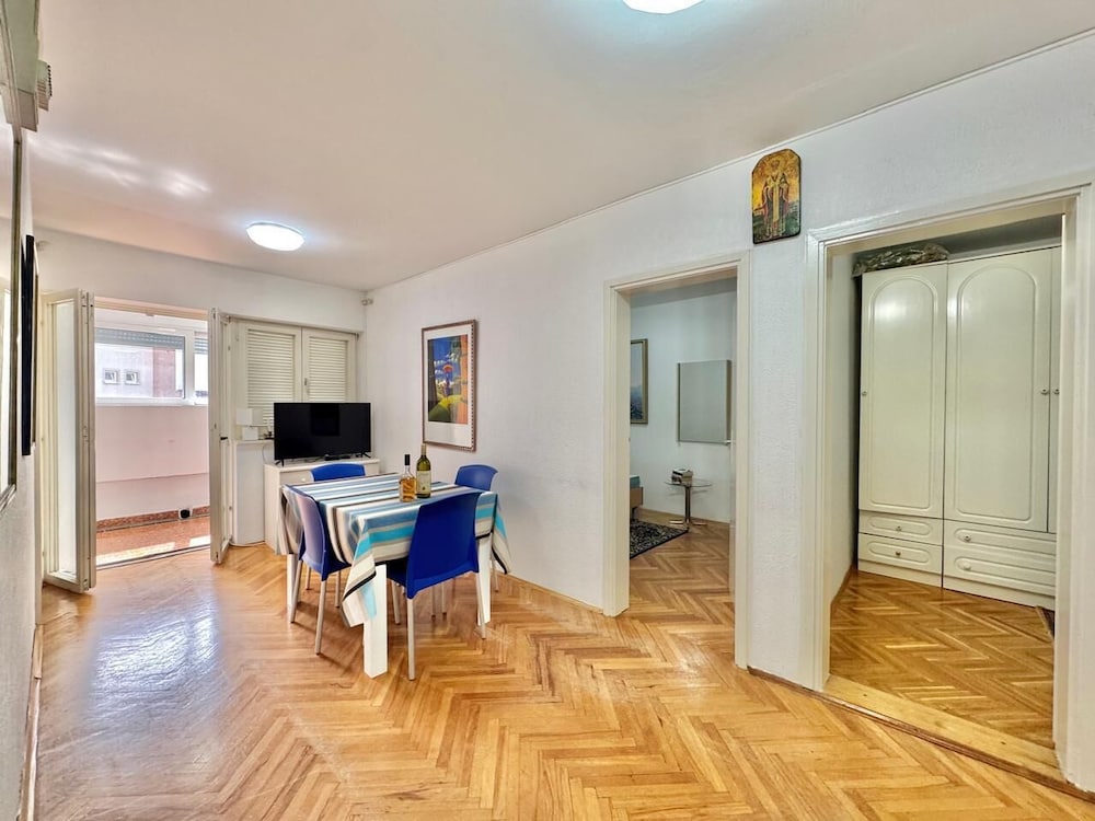 Two Bedroom Apt near Slovenska Beach