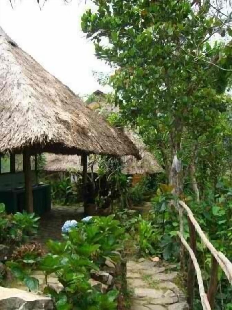 Native Village Inn