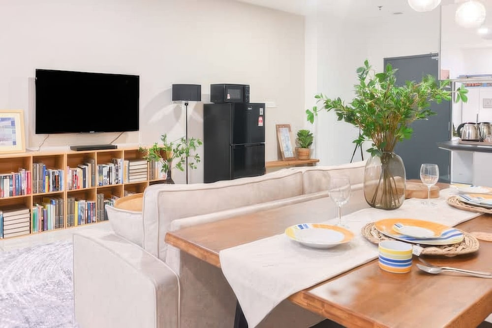Luxstay Atria Sofo Suites Apartments