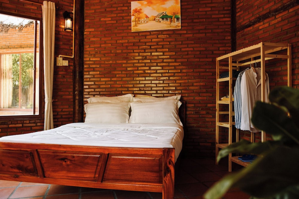 The little garden homestay