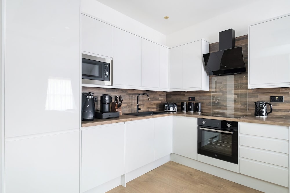 Luxury Large Apartment in Central London