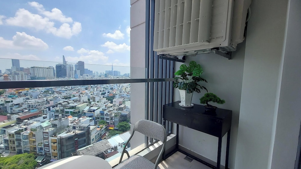 Luxury The Goldview Apartment - Saigon Center Riverside