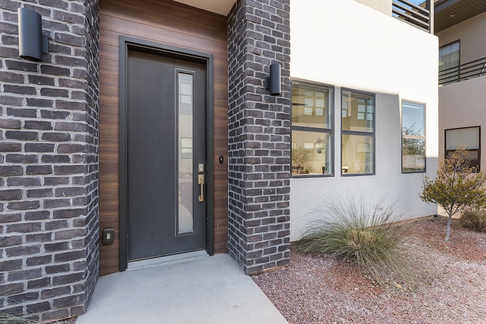 Villa #17 At Bloomington Country Club 4 Bedroom Townhouse