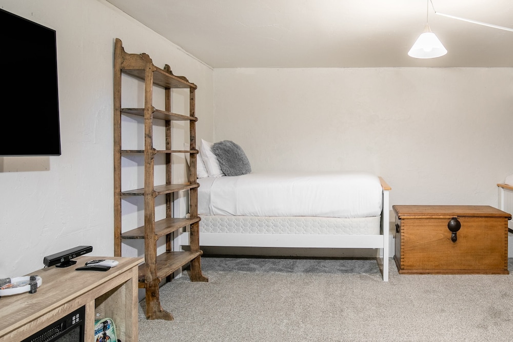 Adams Ranch Retreat by Avantstay Free Shuttle 2 Mountain Village & Telluride Ski Resort! view 3