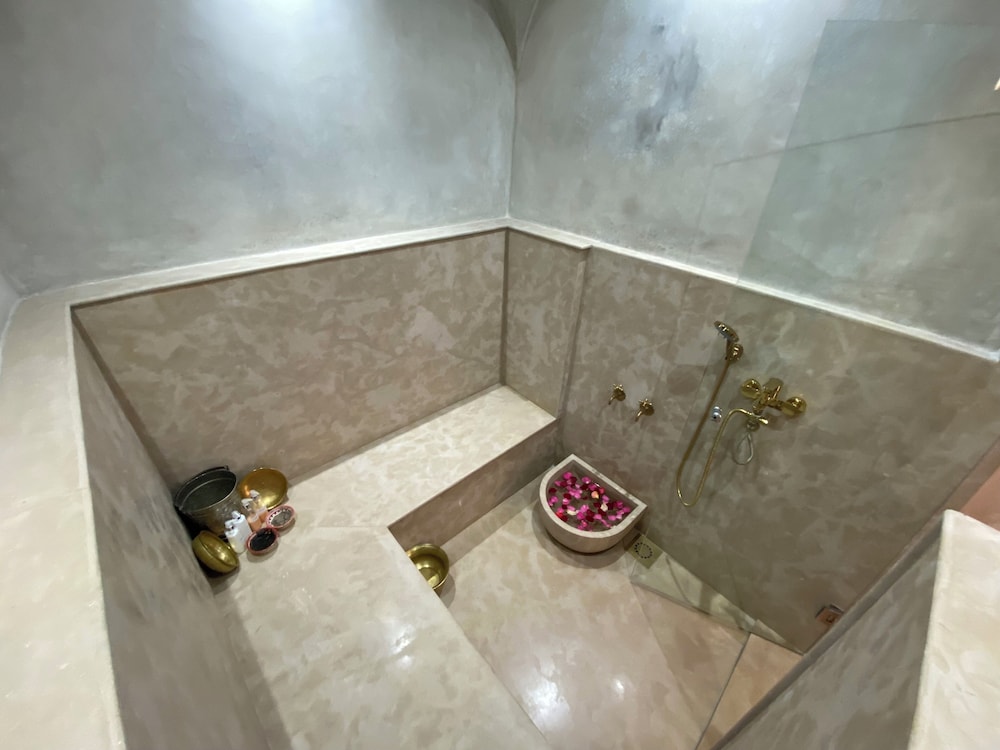 Riad Bab Yacout