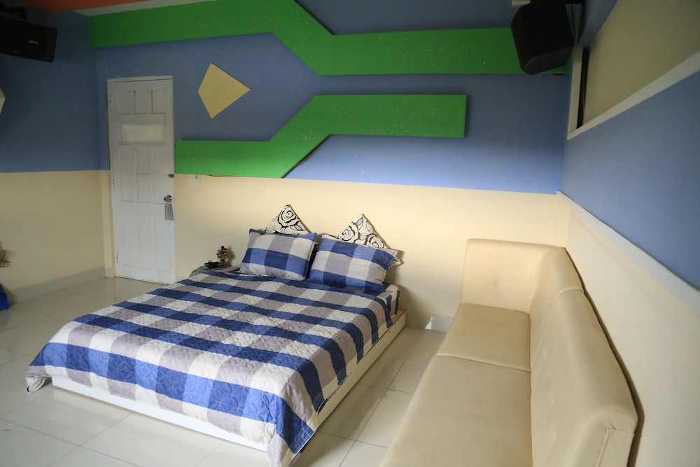 Hoai Huong Homestay