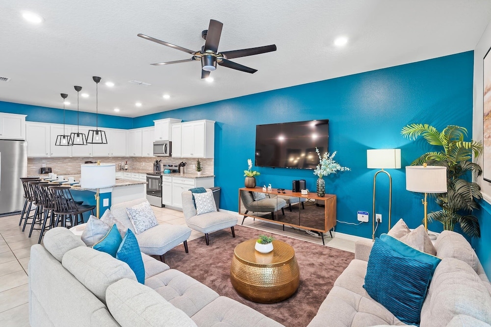 Windsor Island Resort 10 Bedroom Themed Private Home with Pool+Spa & Resort Amenity Access 10 Home