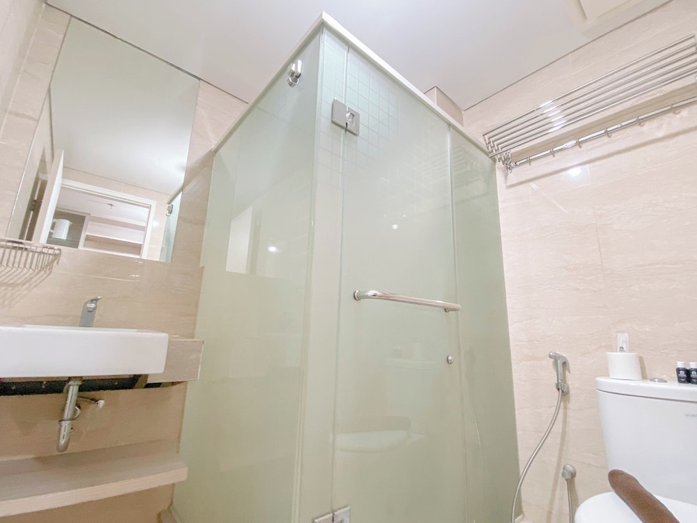 Spacious Studio At Landmark Residence Bandung Apartment
