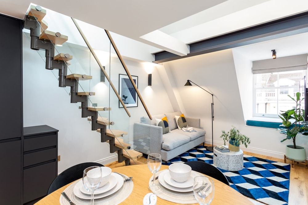 Coleherne Road Residence IX