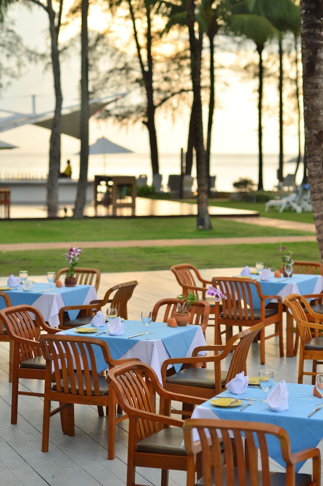 Thai Mueang Vacations - The Briza Beach Resort Khaolak - Property Image 71