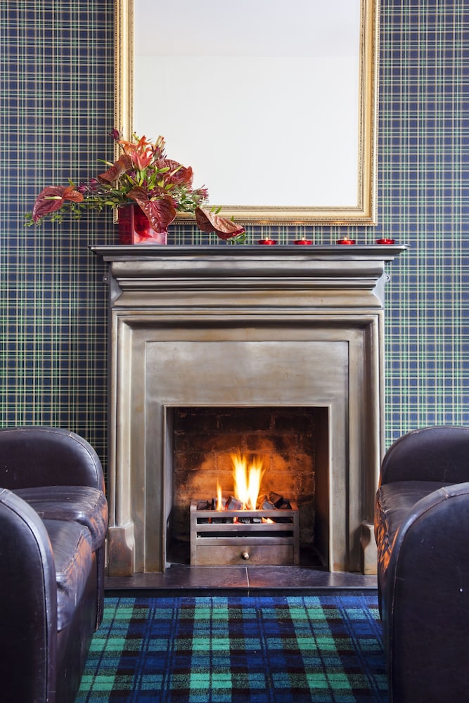 Yeovil Vacations - Lanes Hotel - Property Image 13