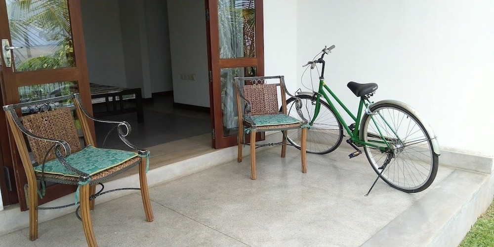 Negombo Holiday Home