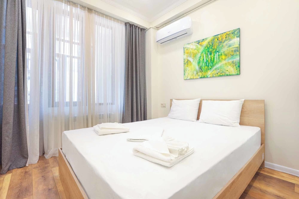 Stay Inn on Yekmalyan St