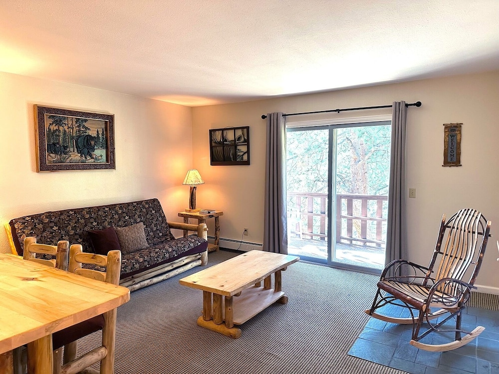 Fawn Valley Inn: 290 1 Bedroom Condo view 5