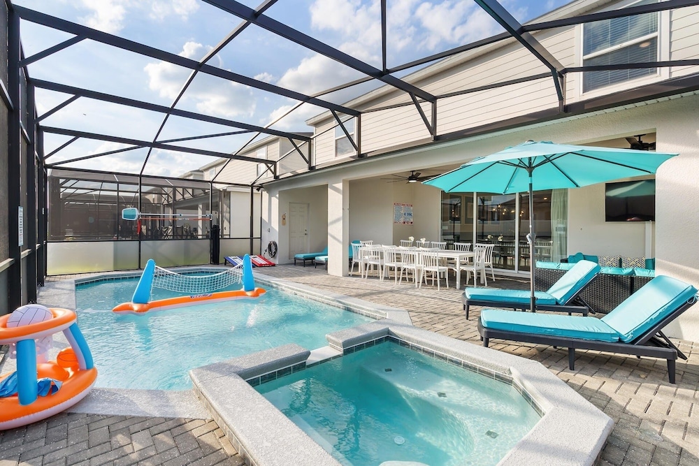 Windsor Island Resort 10 Bedroom Themed Private Home with Pool+Spa & Resort Amenity Access 10 Home