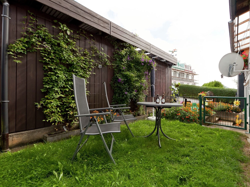 Hillesheim Romantic Escape view 4
