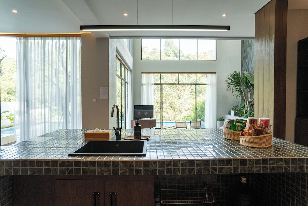 Kireina Mori Villa 6BR with heated pool