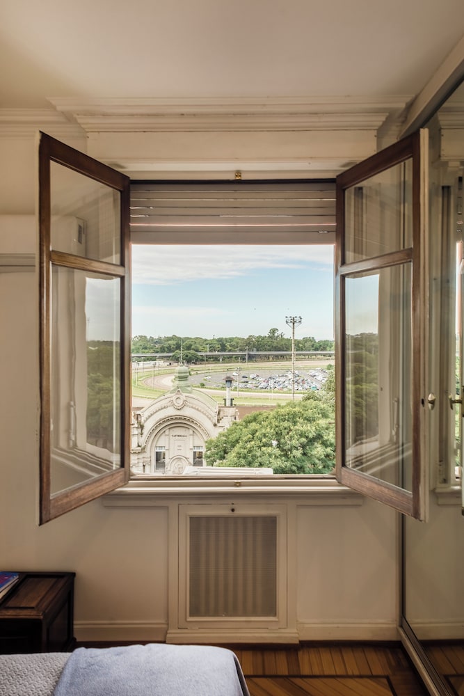 CloudBA Libertador Apartment