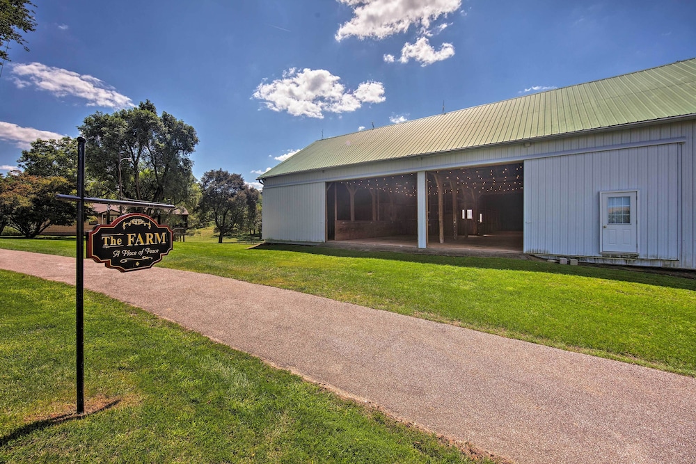 2 Mi to Wineries: Calm Cottage on 90 Acres w/ Barn view 5