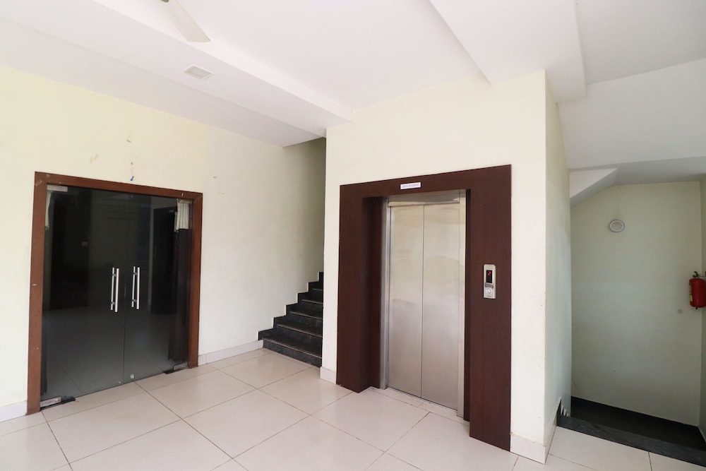 OYO 6993 Hotel Rk Residency view 2