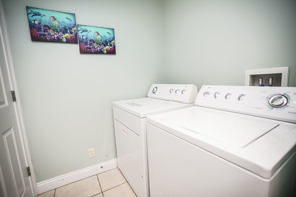 Calypso Beach Resort by Panhandle Getaways