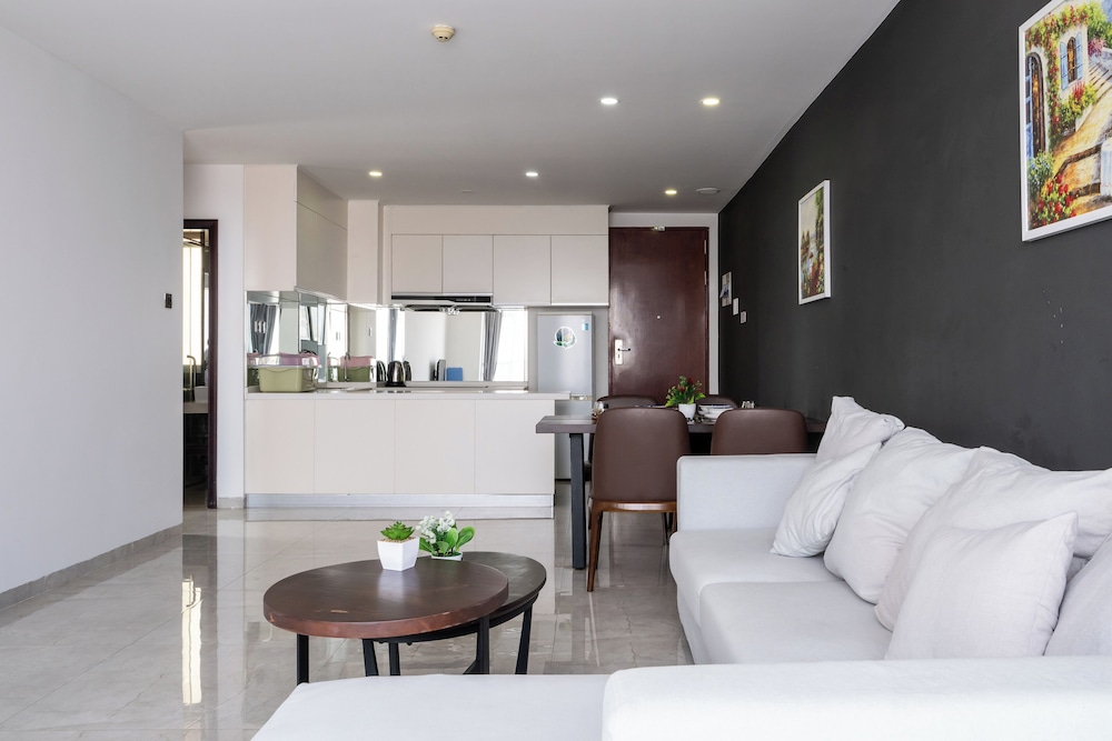 East One-Yue Tai by Soben Homes view 3