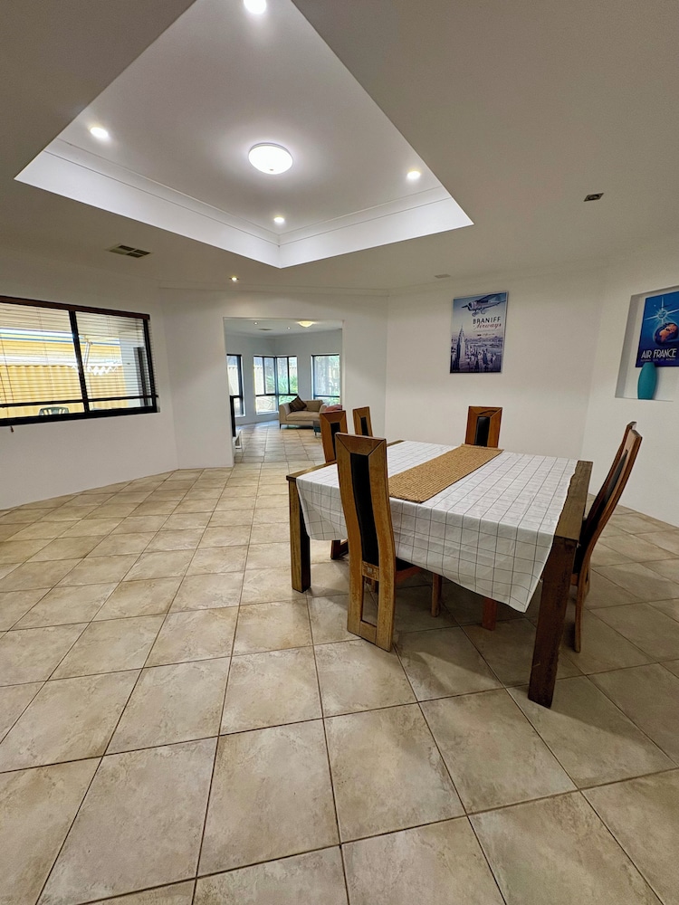 Seacrest Luxurious Holiday Home