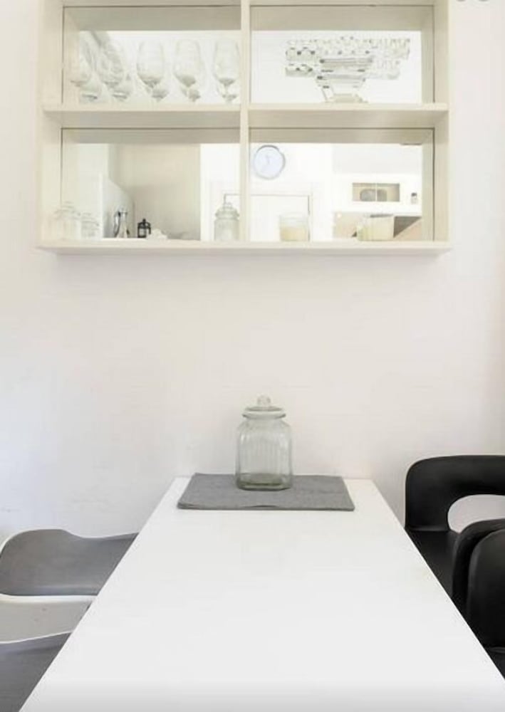 Sea Suites Apartments