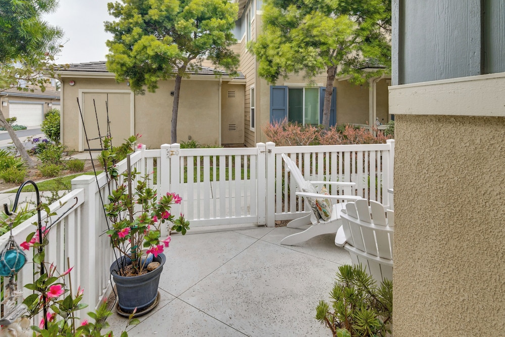 Walk to Beach: Luxe San Buenaventura Villa!