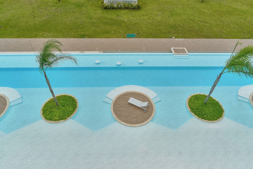 Cana Rock Star Condo Hotel