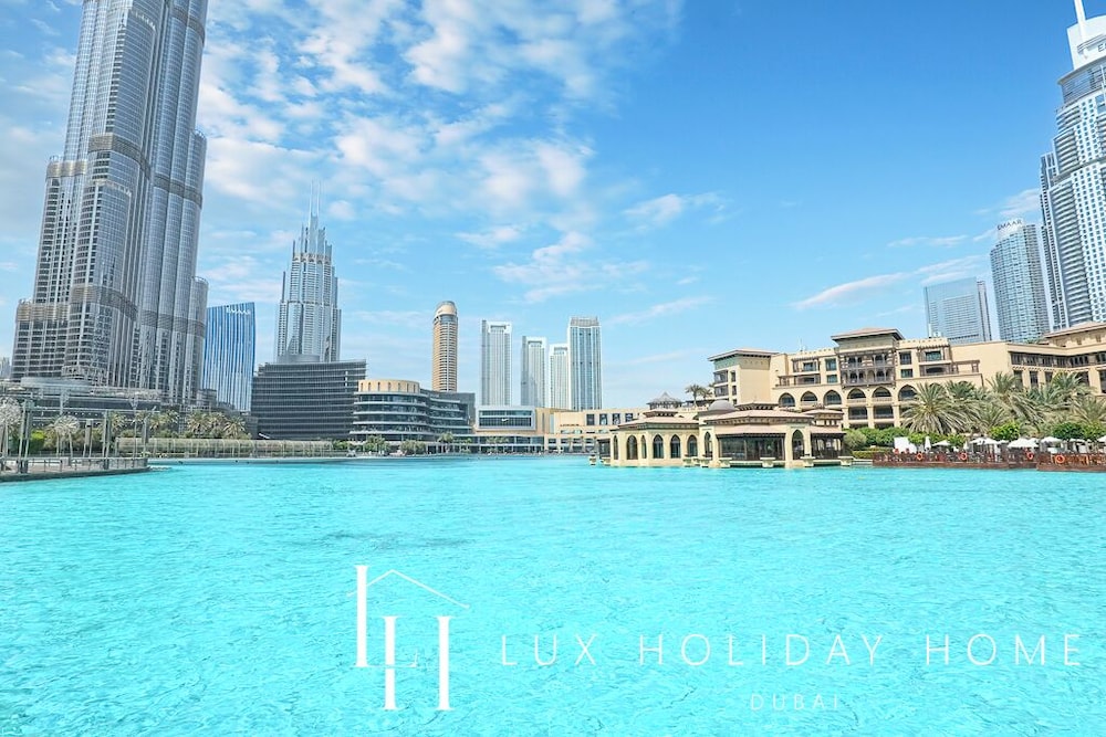 LUX Burj View Suite across Dubai Mall