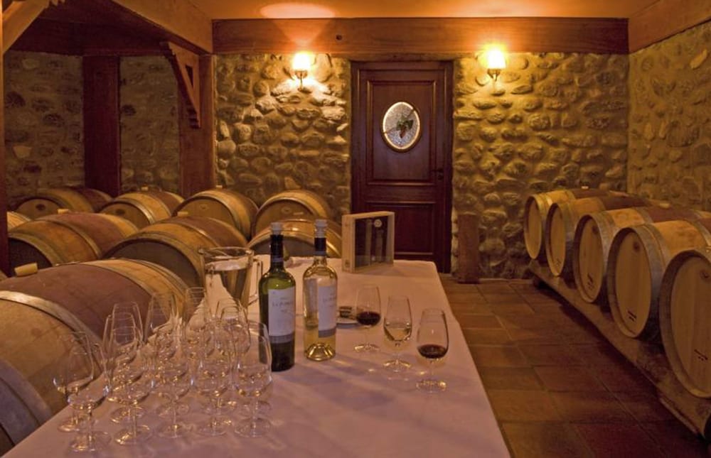 La Casa De La Bodega - Wine Boutique Hotel