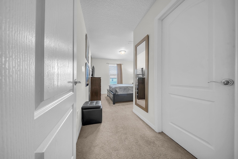 2027 MD - Windsor Westside Tranquil Haven