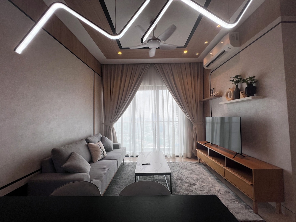 BBCC Lucentia Residence by Kay-Stay