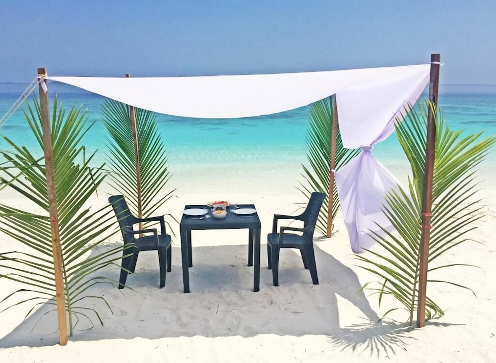 Ocean Village Maldives photo 2