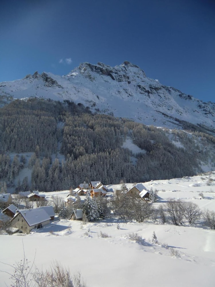Auberge Du Pont De L'Alp