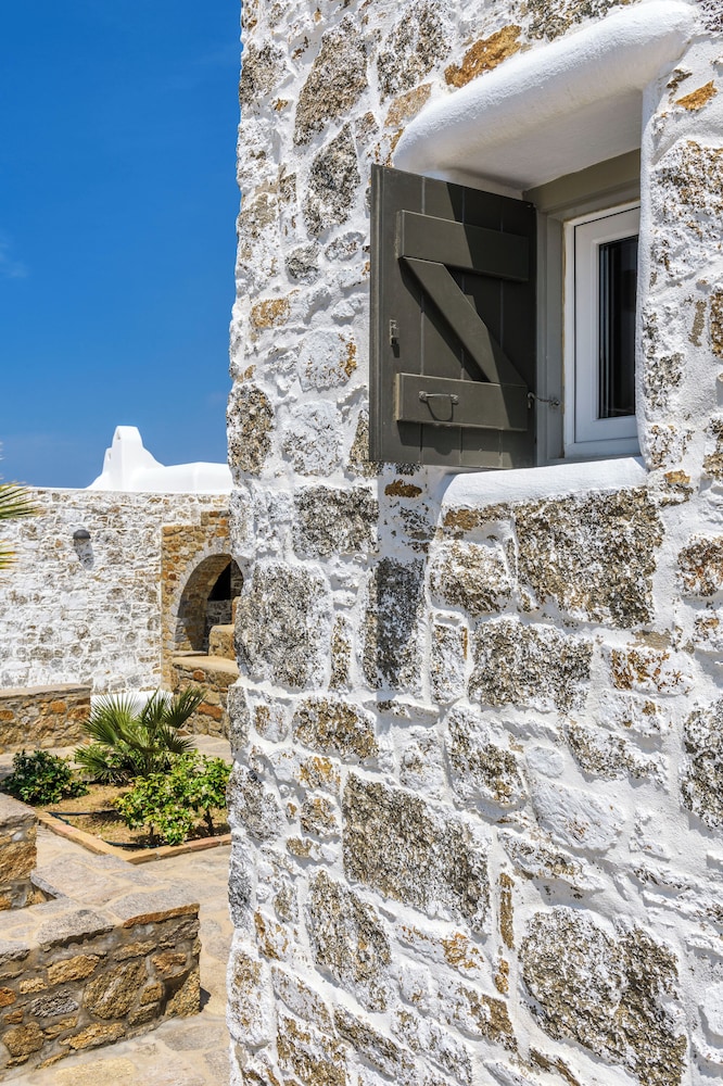 Aurora Mykonos Villas 1