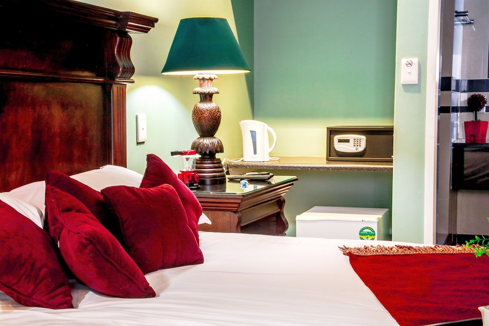 Caesars Guesthouse & Conference Centre