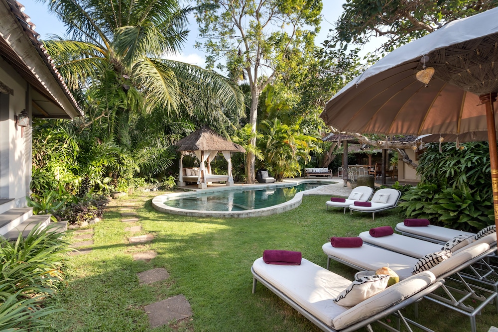 Villa Koyama by Villa Finder