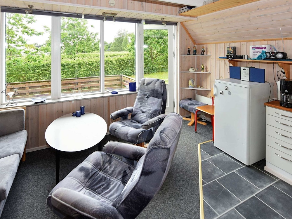 5 Person Holiday Home in Grindsted view 5