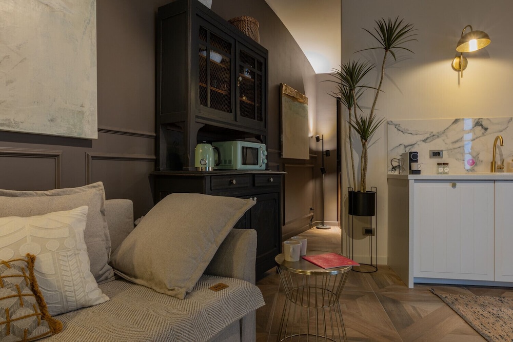 Design in Corso Francia 1 by Wonderful Italy
