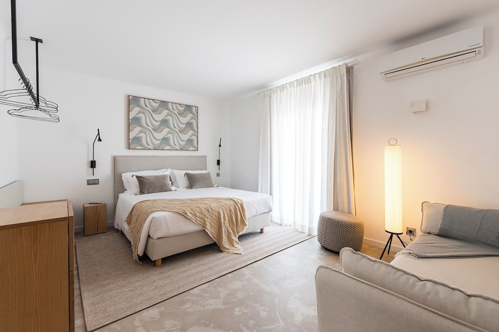 Casa Malia Luxury Guest House