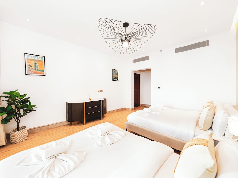 New Fairmont Residences by Propigo