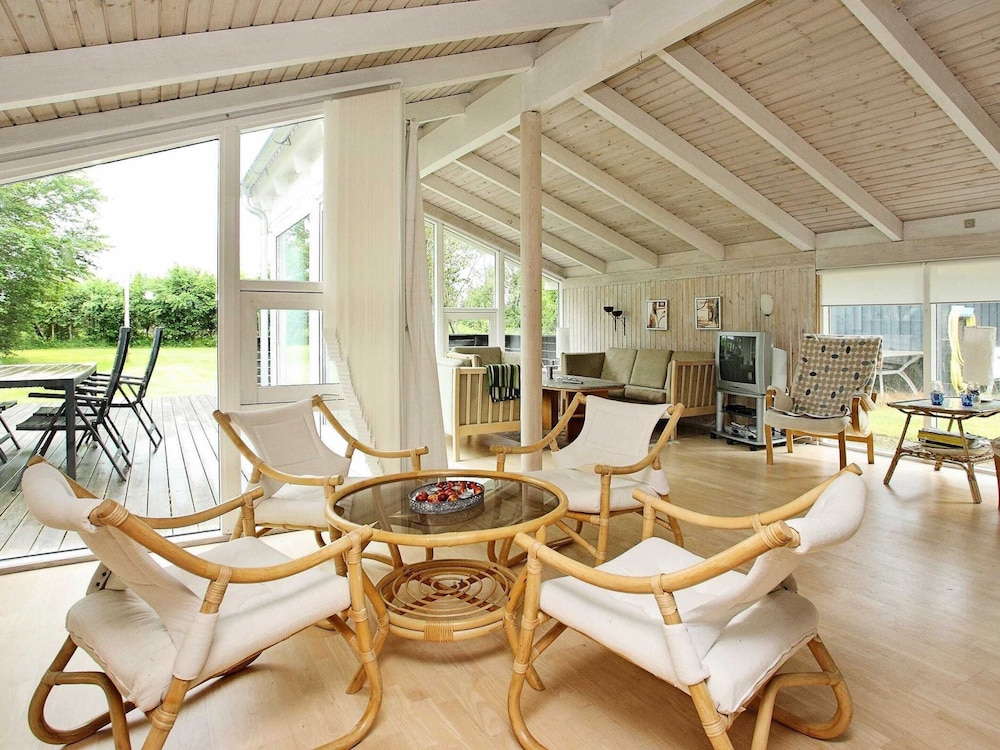 Secluded Holiday Home in Ålbæk near Beach view 3