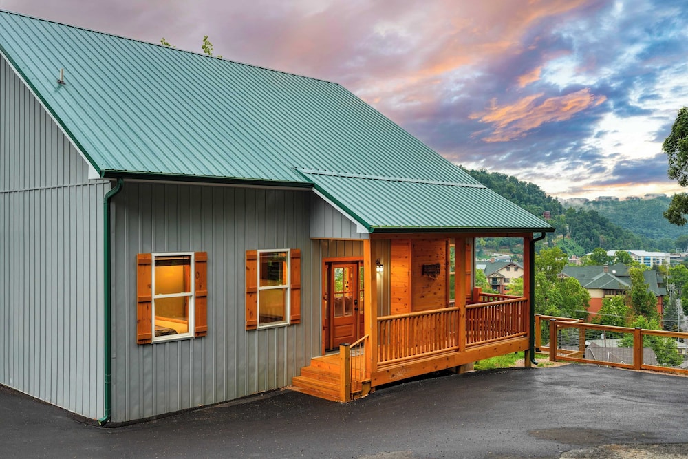 Hot Tub, Game Room & Views Near Downtown Gatlinburg Perfect Too by Avantstay