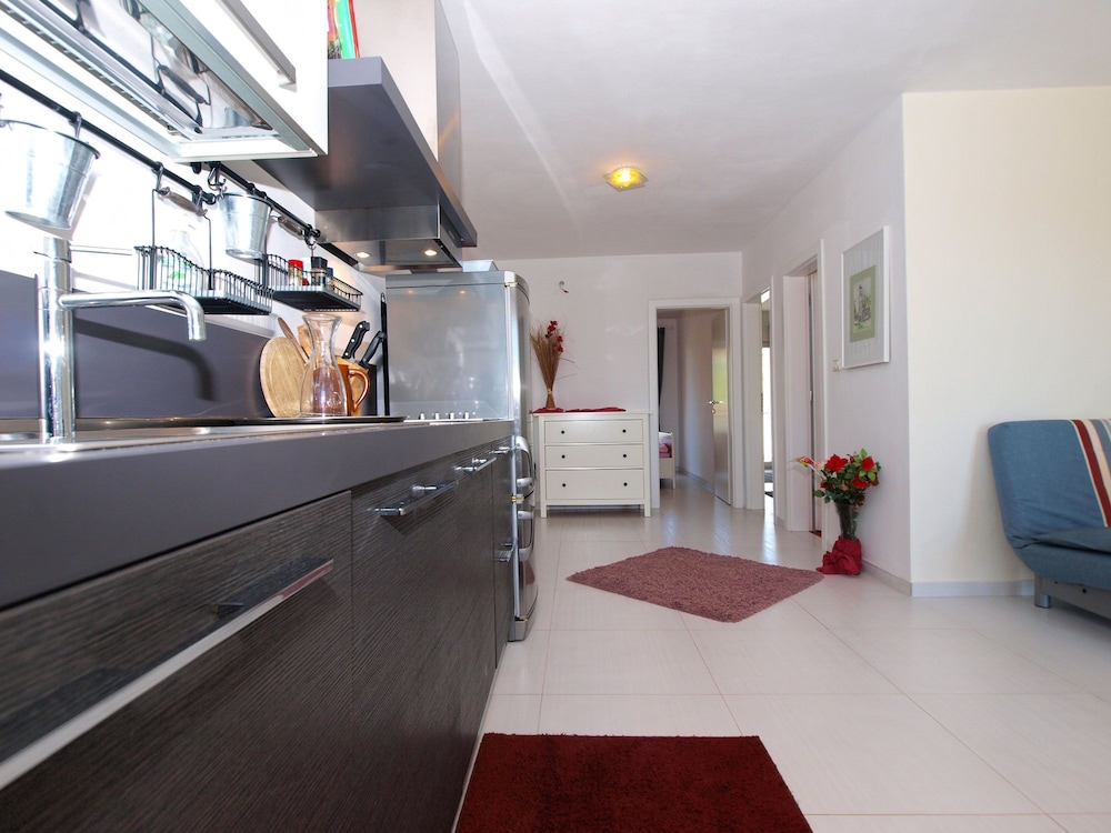 Apartment 1418 view 3